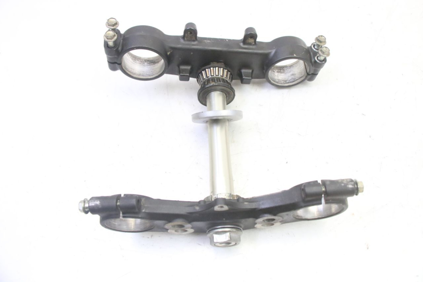 photo de PIASTRA YAMAHA YZ 85 (2022 - 2025) - Dettagli dei punti di fissaggio