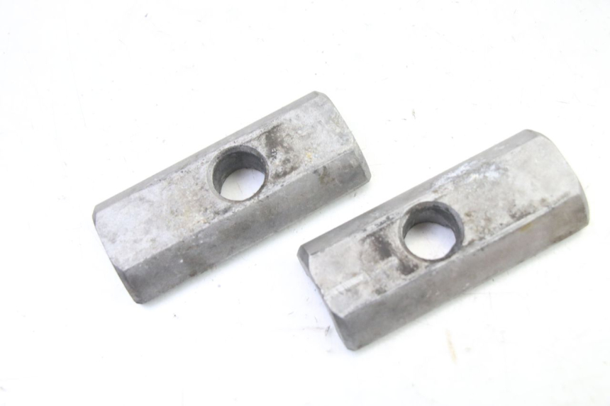 photo de TENDICATENA APRILIA CLASSIC 125 (1995 - 2001) - Zoom sullo stato d'uso