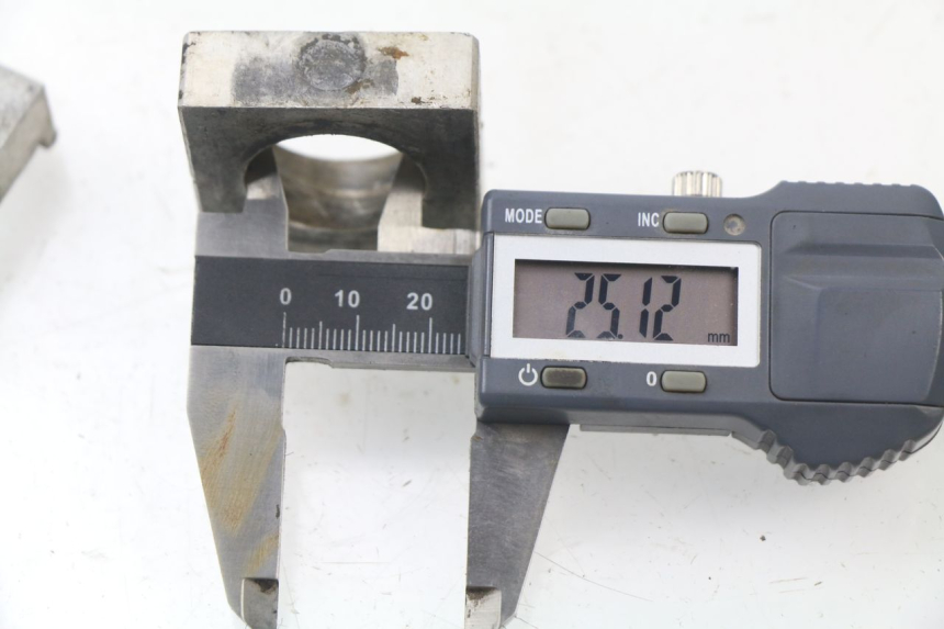 photo de TENDICATENA HONDA CR 125 (2000 - 2001) - Dettaglio del componente