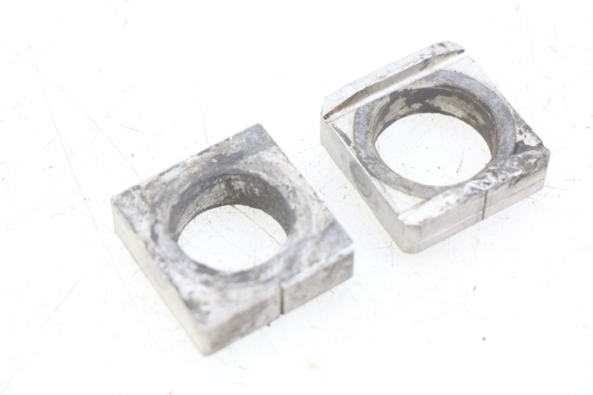 photo de TENDICATENA HONDA CRF CR-F 450 (2009 - 2012) - Zoom sullo stato d'uso