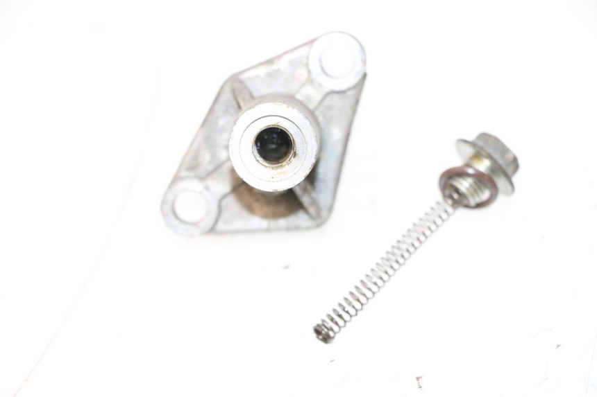 photo de TENDITORE CATENA DI DISTRIBUZIONE KYMCO AGILITY PREMIUM 50 (2007 - 2010) - Altra angolazione