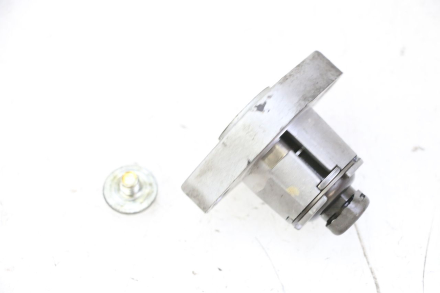 photo de TENDICATENA HONDA CBF 125 (2009 - 2015) - Dettaglio del componente