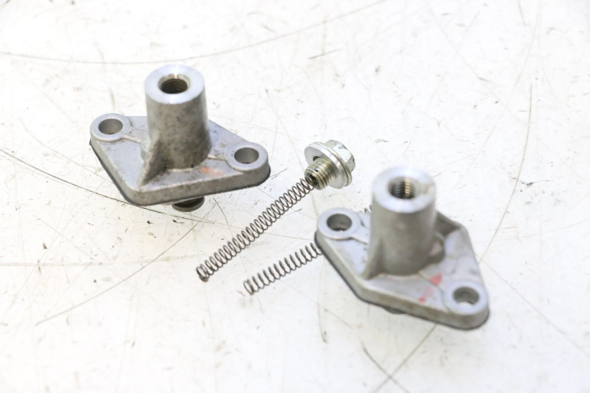 photo de TENDICATENA DISTRIBUTORE GILERA GP 800 (2007 - 2013) - Altra angolazione