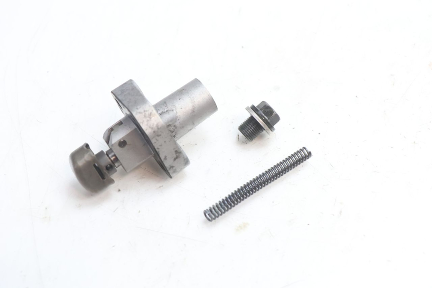 photo de TENDICATENA SUZUKI GSR 600 (2005 - 2012) - Dettaglio del componente