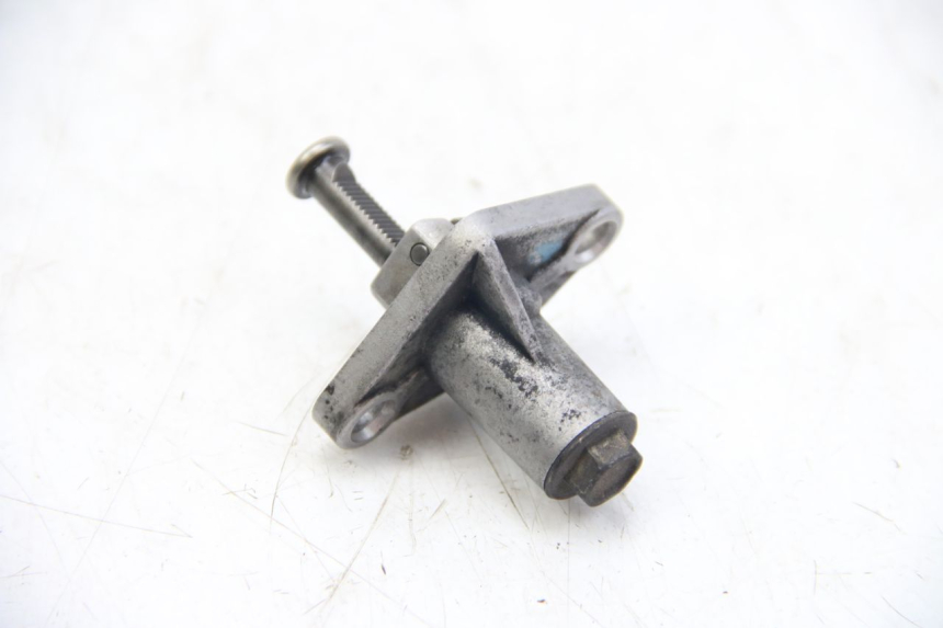 photo de TENDICATENA DISTRIBUTORE APRILIA SCARABEO 4T 50 (2009 - 2017) - Primo piano tecnico