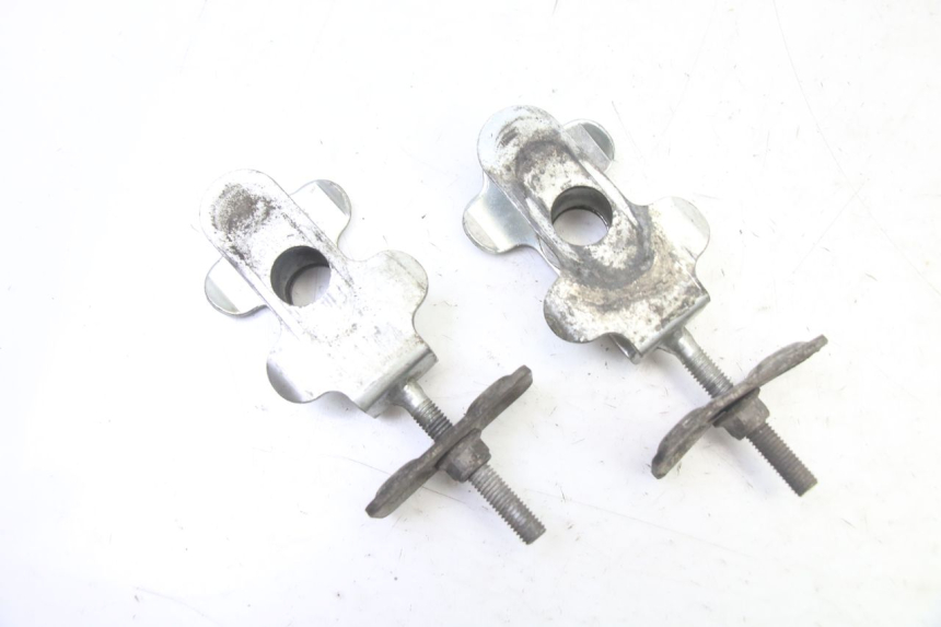 photo de Tenditore catena SUZUKI GS GSE 500 (2001 - 2003) - Zoom sullo stato d'uso