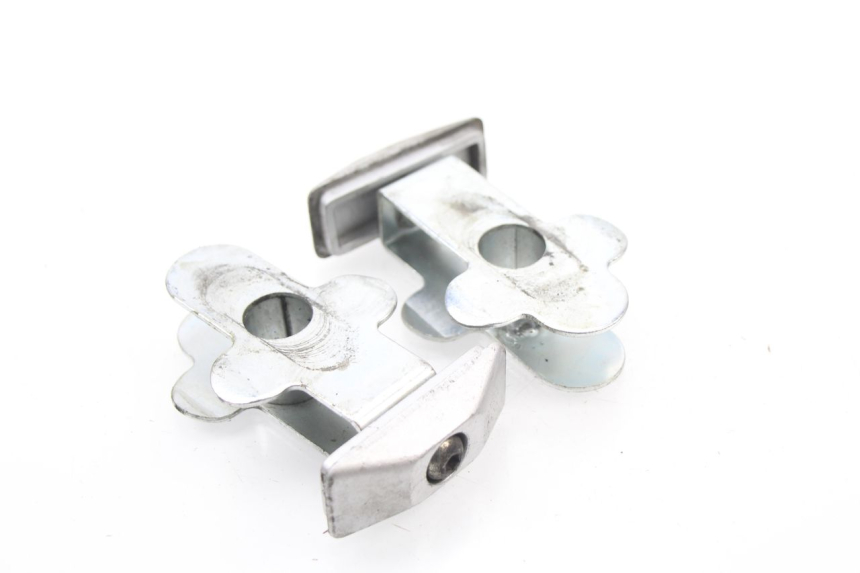 photo de Tenditore catena SUZUKI GSF N BANDIT 600 (2000 - 2004) - Dettaglio del componente