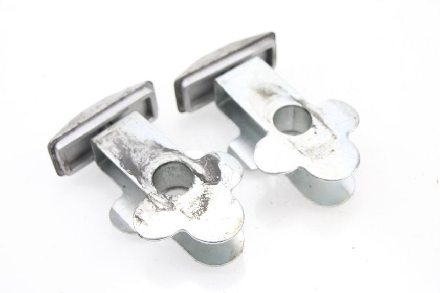 photo de Tenditore catena SUZUKI GSF N BANDIT 600 (2000 - 2004) - Zoom sullo stato d'uso