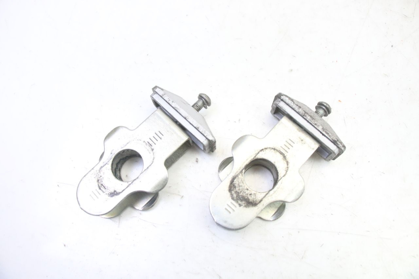 photo de TENDICATENA SUZUKI GSR 750 (2011 - 2017) - Zoom sullo stato d'uso