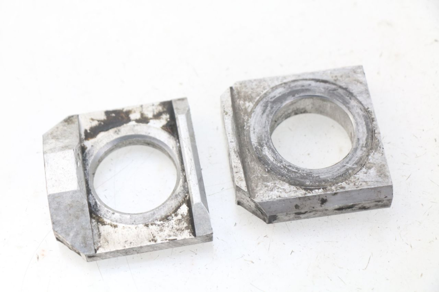 photo de Tenditore catena SUZUKI GSX-R GSXR 600 (2001 - 2003) - Vista principale