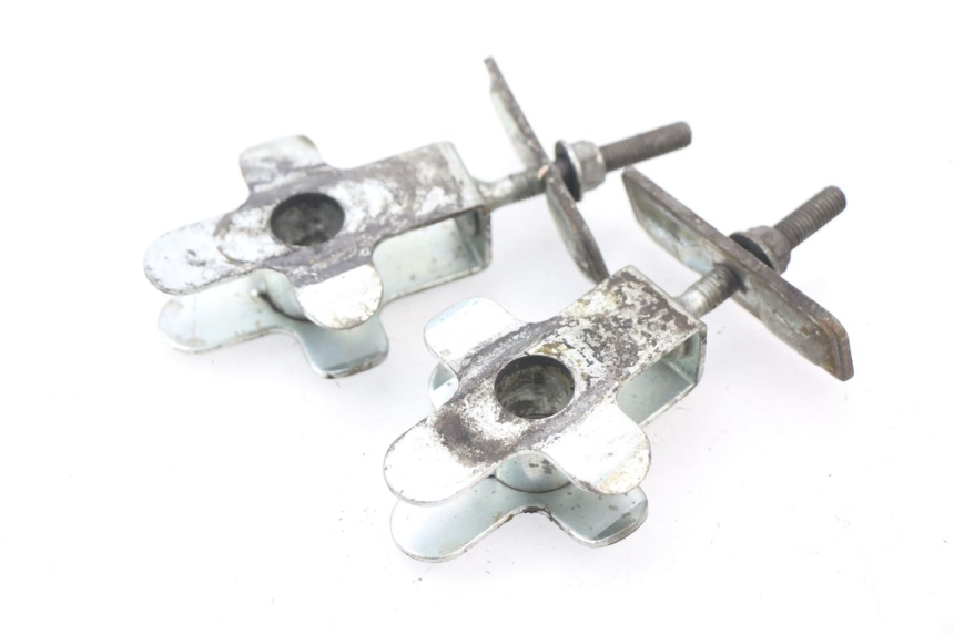 photo de Tenditore catena SUZUKI GSXF GSX F 600 (1988 - 1997) - Dettaglio del componente