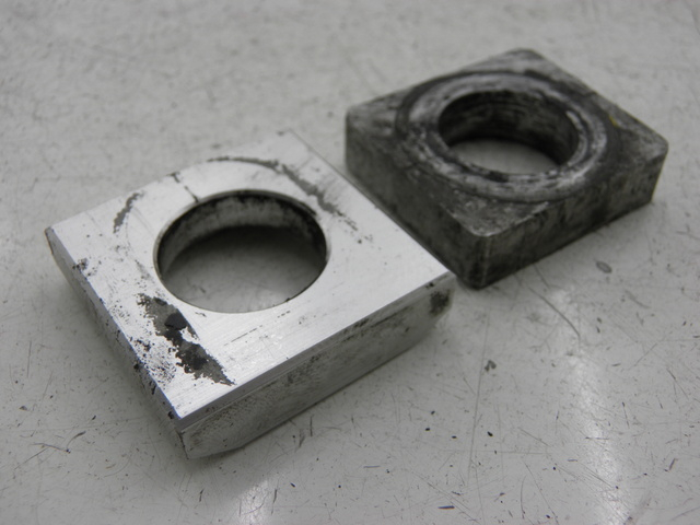 photo de Tenditore catena KAWASAKI ZX 9R NINJA 900 (1999 - 2001) - Dettaglio del componente