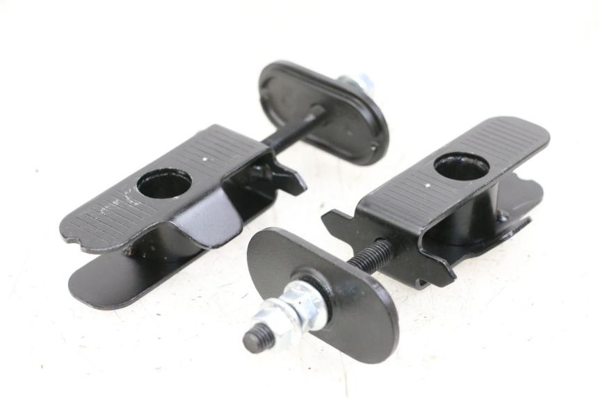 photo de TENDICATENA ROYAL ENFIELD CONTINENTAL GT 650 (2019 - 2024) - Zoom sullo stato d'uso