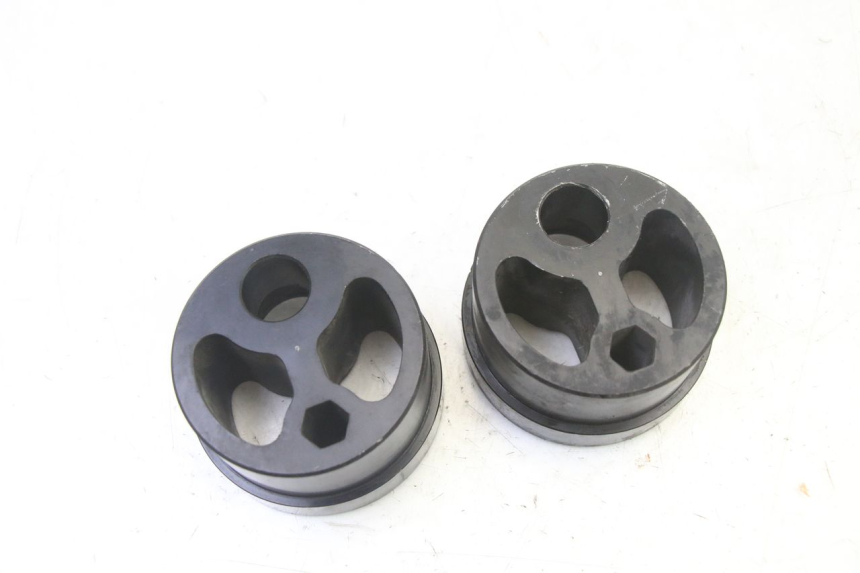 photo de TENDICATENA TRIUMPH SPRINT 900 (1995 - 1998) - Dettaglio del componente