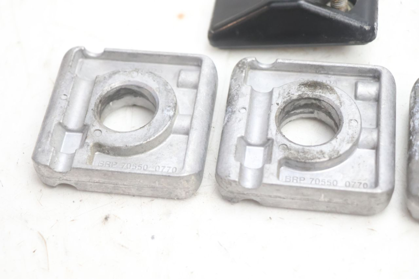 photo de TENDICATENA CAN-AM SPYDER RS 1000 (2008 - 2012) - Altra angolazione
