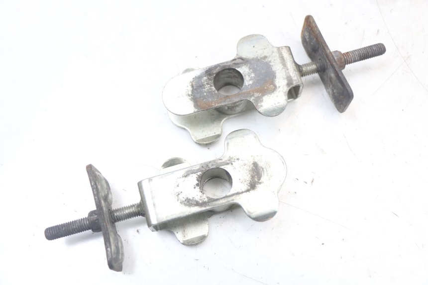 photo de TENDICATENA SUZUKI GS F 500 (2004 - 2007) - Dettaglio del componente