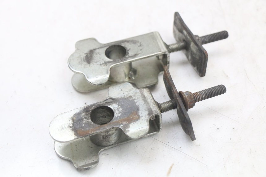 photo de TENDICATENA SUZUKI GS F 500 (2004 - 2007) - Altra angolazione