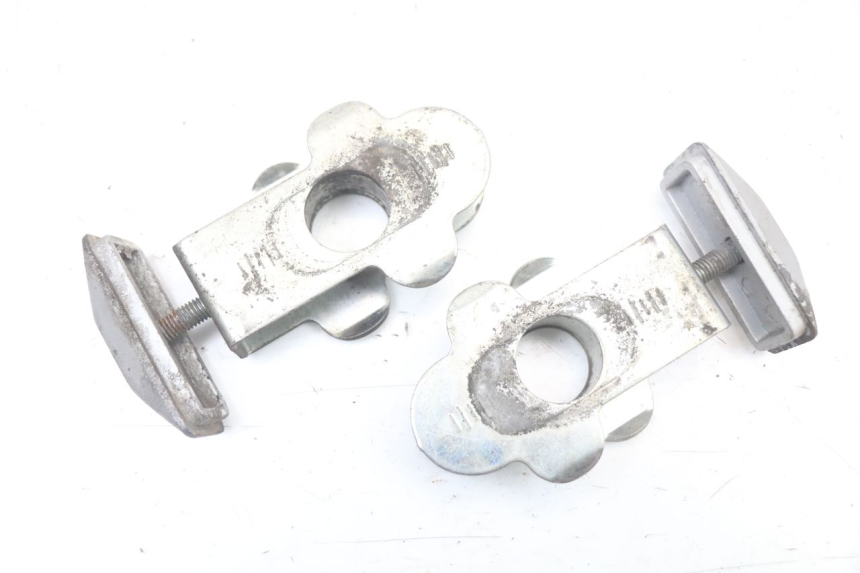 photo de TENDICATENA SUZUKI GSR 750 (2011 - 2017) - Zoom sullo stato d'uso