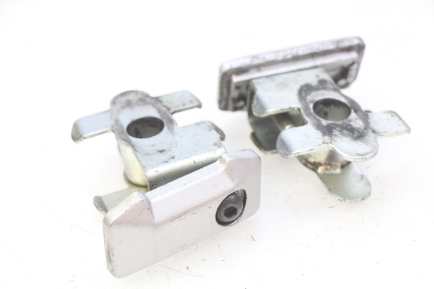 photo de TENDICATENA SUZUKI SV N 650 (1999 - 2002) - Zoom sullo stato d'uso