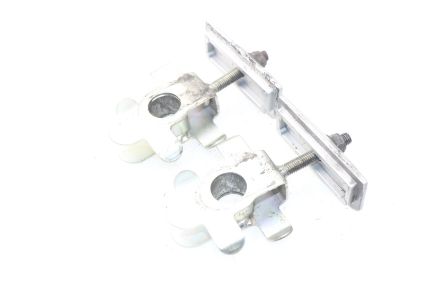 photo de Tenditore catena SUZUKI SV S ABS 650 (2003 - 2009) - Dettaglio del componente