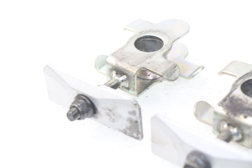 photo de Tenditore catena SUZUKI SV S ABS 650 (2003 - 2009) - Altra angolazione