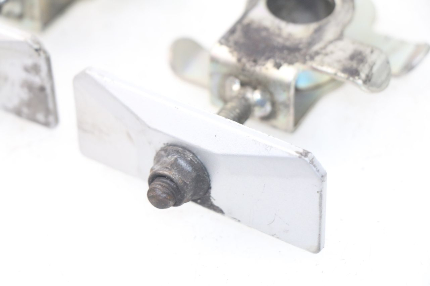 photo de Tenditore catena SUZUKI SV S ABS 650 (2003 - 2009) - Primo piano tecnico