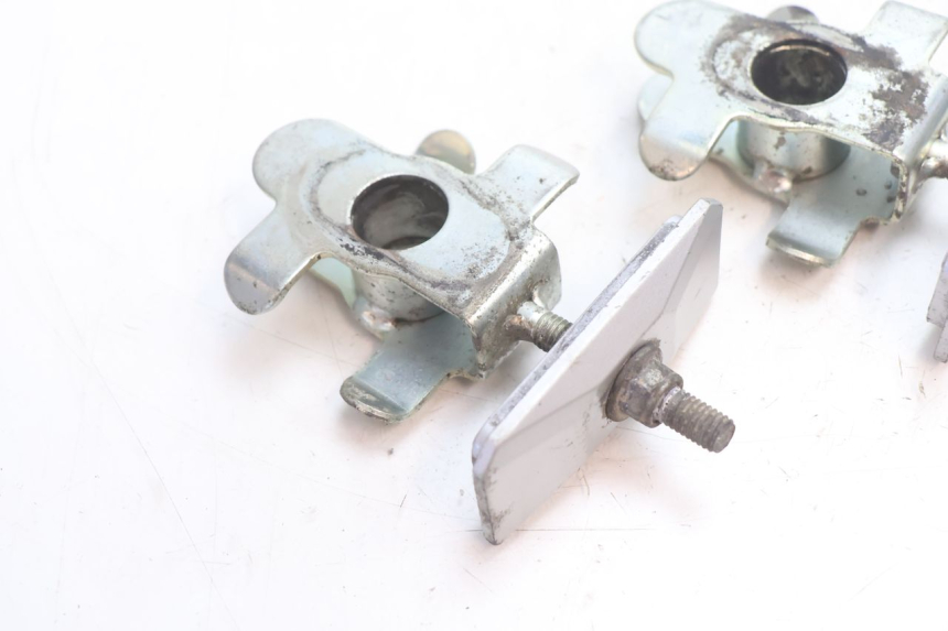 photo de Tenditore catena SUZUKI SV S 650 (2003 - 2009) - Dettaglio del componente