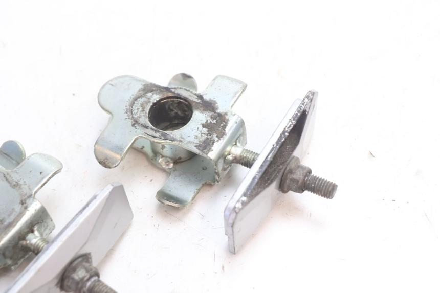 photo de Tenditore catena SUZUKI SV S 650 (2003 - 2009) - Zoom sullo stato d'uso