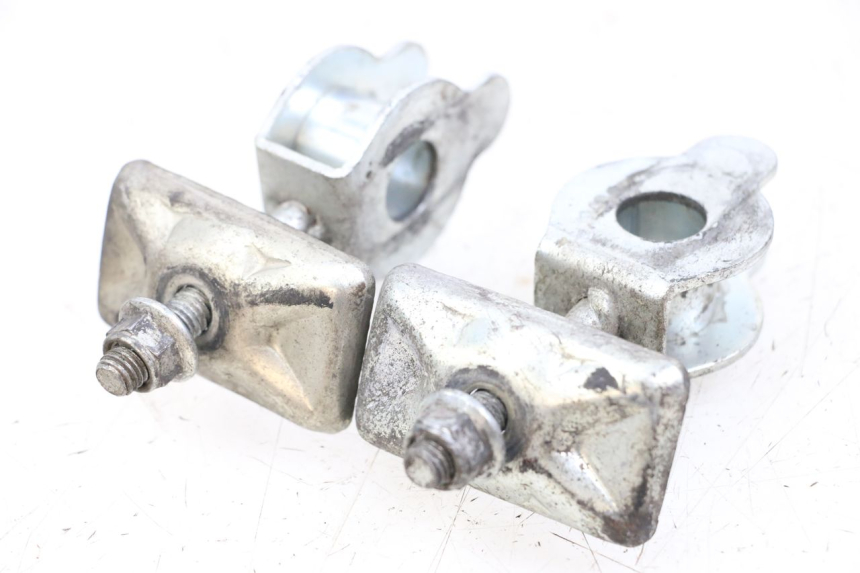 photo de TENDITORE CATENA SUZUKI VL INTRUDER 125 (2004 - 2007) - Vista principale