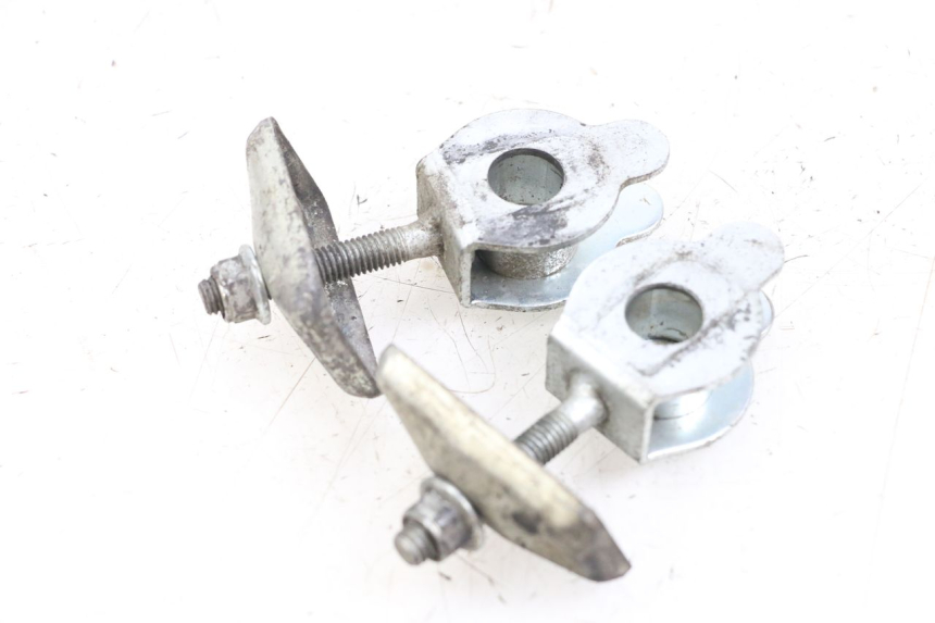 photo de TENDITORE CATENA SUZUKI VL INTRUDER 125 (2004 - 2007) - Dettaglio del componente