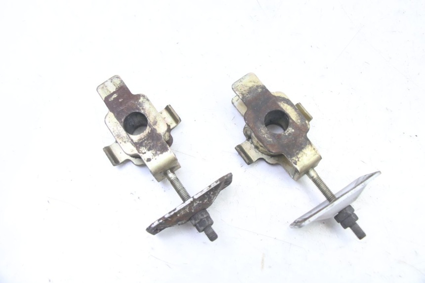 photo de TENDICATENA HONDA XLV VARADERO 125 (2000 - 2006) - Dettaglio del componente