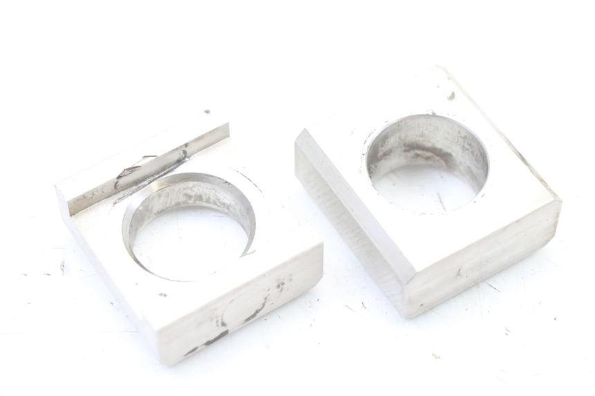 photo de TENDICATENA YAMAHA FZ6 FAZER S2 600 (2007 - 2011) - Dettaglio del componente