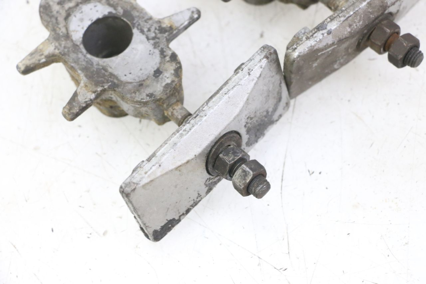 photo de TENDICATENA YAMAHA FZS FAZER 600 (2001 - 2003) - Dettaglio del componente