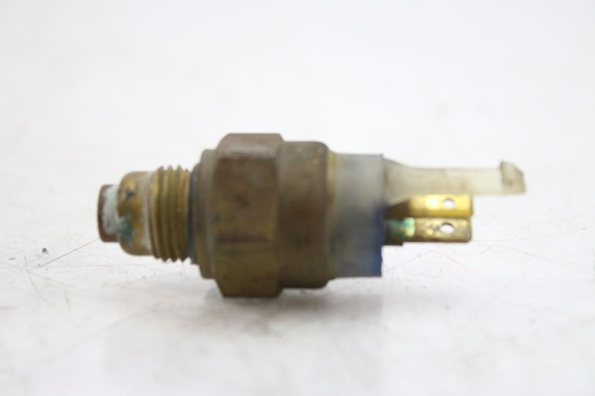 photo de THERMOCONTACT YAMAHA FZS FAZER 600 (1998 - 2001) - Dettaglio del componente