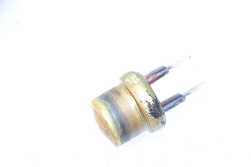 photo de TERMOCONTATTO TRIUMPH SPRINT 900 (1995 - 1998) - Dettaglio del componente