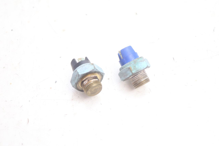 photo de THERMOCONTACT YAMAHA YP MAJESTY 125 (2002 - 2006) - Zoom sullo stato d'uso