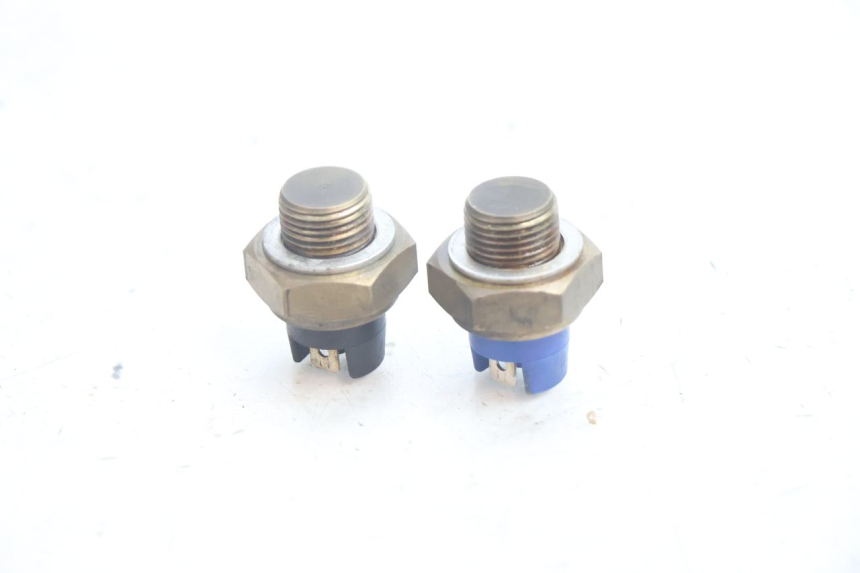 photo de THERMOCONTACT YAMAHA YP MAJESTY 125 (2002 - 2006) - Altra angolazione