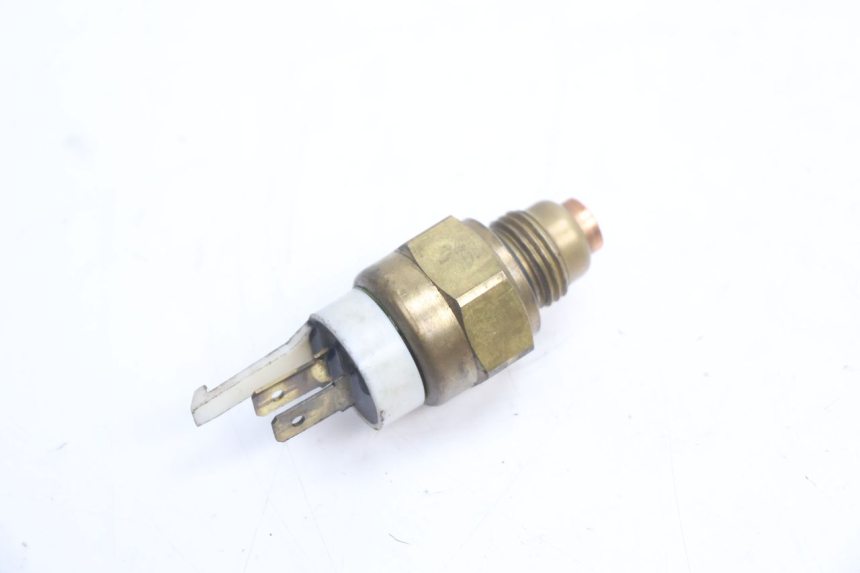 photo de Termostato KAWASAKI ZX-6R ZX6R 600 (2000 - 2002) - Dettaglio del componente
