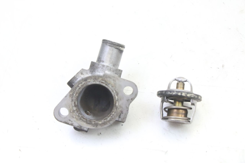 photo de THERMOSTAT SUZUKI BURGMAN 125 (2007 - 2014) - Dettaglio del componente