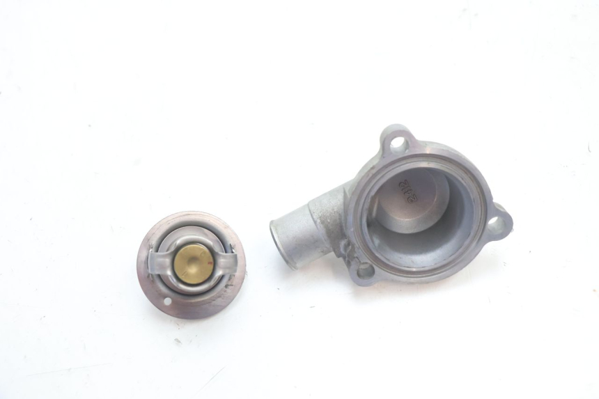 photo de TERMOSTATO  KAWASAKI ER-6 ER6 N 650 (2005 - 2009) - Zoom sullo stato d'uso