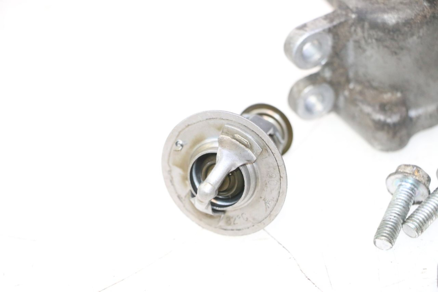 photo de THERMOSTAT HONDA FES PANTHEON 125 (2003 - 2007) - Dettagli dei punti di fissaggio