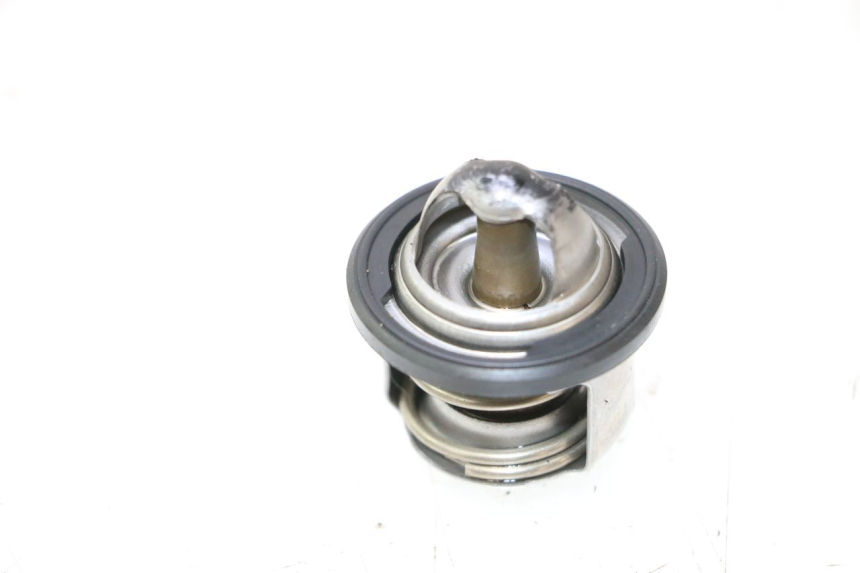 photo de TERMOSTATO  PIAGGIO MP3 LT 300 (2010 - 2016) - Altra angolazione