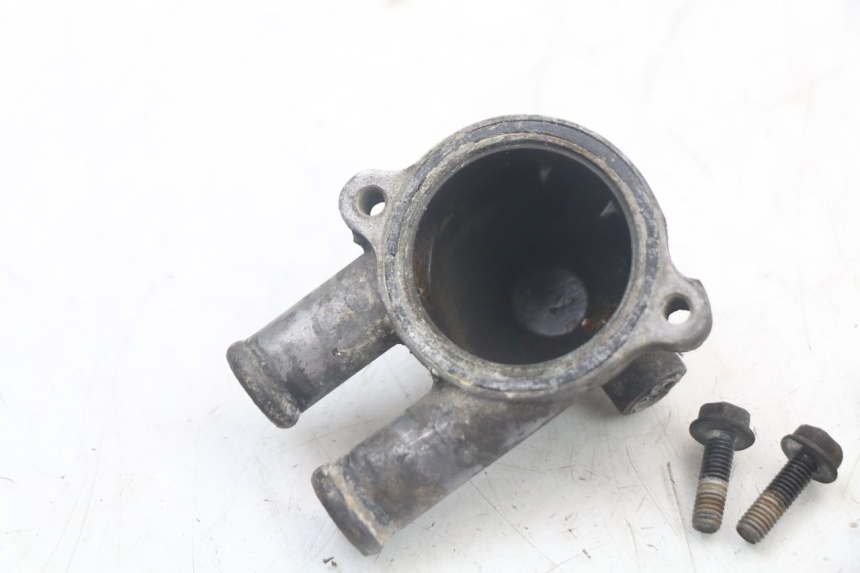 photo de THERMOSTAT HONDA NTV DEAUVILLE 650 (1998 - 2001) - Primo piano tecnico