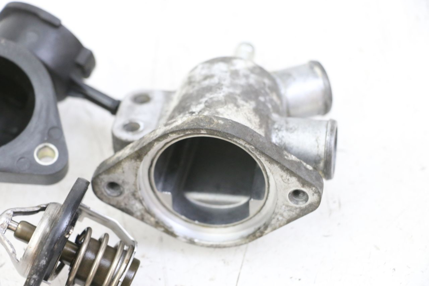 photo de Termostato SUZUKI GSX F GSXF 650 (2007 - 2015) - Stato della superficie e materiale