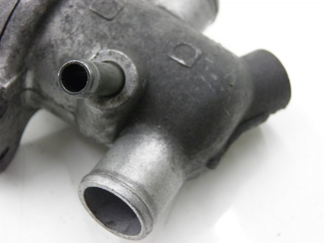 photo de Termostato SUZUKI SV S 650 (2003 - 2009) - Zoom sullo stato d'uso