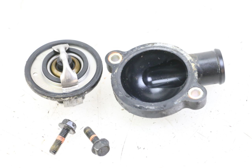 photo de TERMOSTATO  YAMAHA FZ6 FAZER S2 600 (2007 - 2011) - Altra angolazione