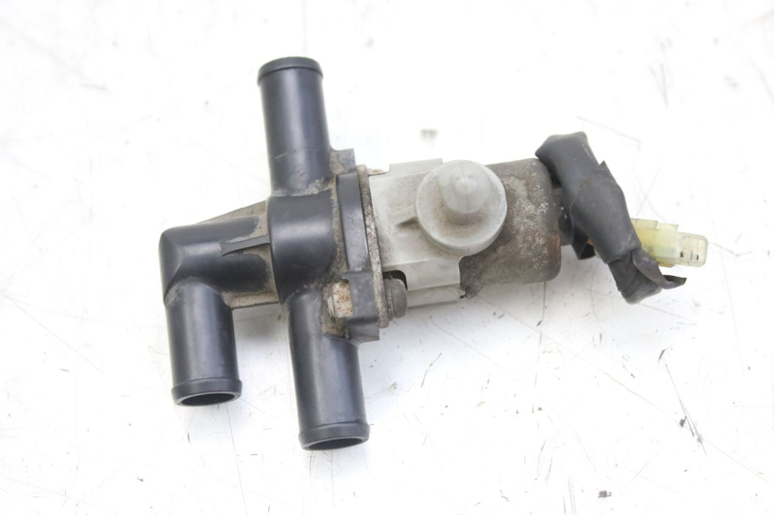 photo de THERMOSTAT YAMAHA YZF R1 1000 (2007 - 2008) - Dettagli dei punti di fissaggio