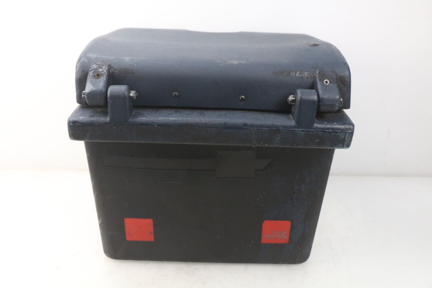 photo de Bauletto KYMCO AGILITY 4T 50 (2005 - 2018) - Zoom sullo stato d'uso