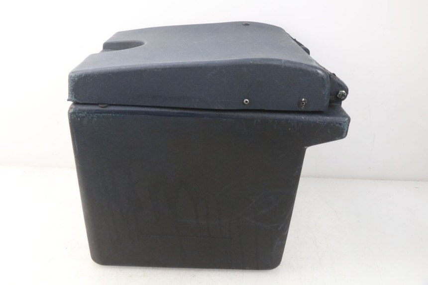 photo de Bauletto KYMCO AGILITY 4T 50 (2005 - 2018) - Altra angolazione