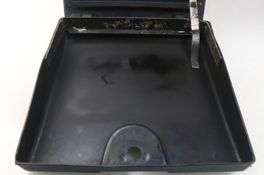 photo de Bauletto KYMCO AGILITY 4T 50 (2005 - 2018) - Stato della superficie e materiale